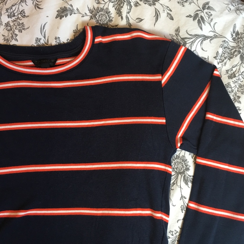 TOPSHOP Cropped Long Sleeve